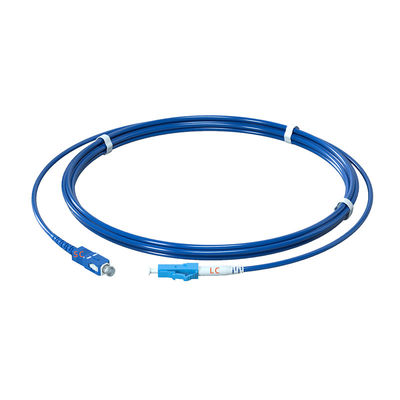 खरीदें Single Mode 9/125 G652D Simplex SC/UPC-LC/UPC Armored Fiber Optic Patch Cord for Signal Transfer ऑनलाइन निर्माण